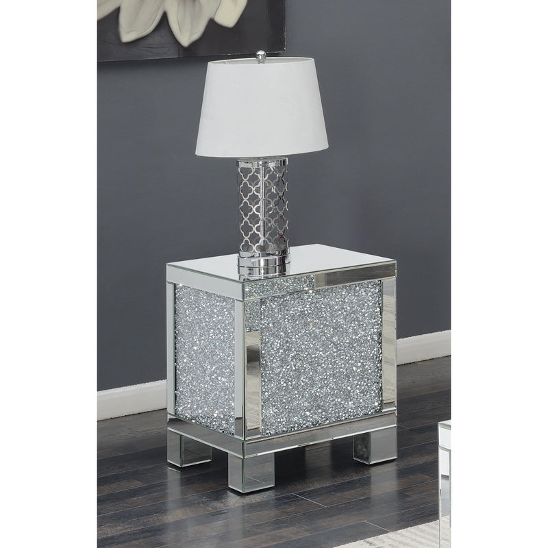  Coaster Furniture Gillian 722497 Rectangular Mirrored Acrylic Side End Table - Silver IMAGE 3