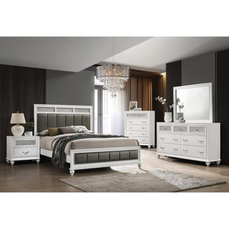  Coaster Furniture Barzini 205893 7-Drawer Dresser - White IMAGE 9