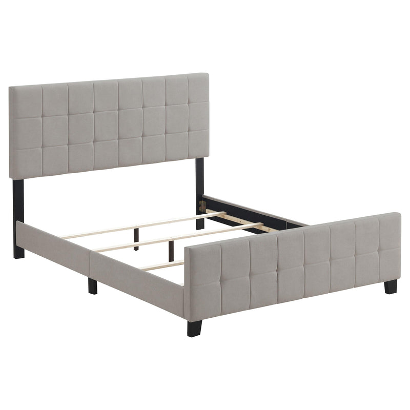  Coaster Furniture Fairfield 305952Q Upholstered Queen Panel Bed - Beige IMAGE 1