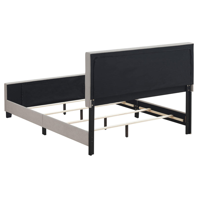  Coaster Furniture Fairfield 305952Q Upholstered Queen Panel Bed - Beige IMAGE 3