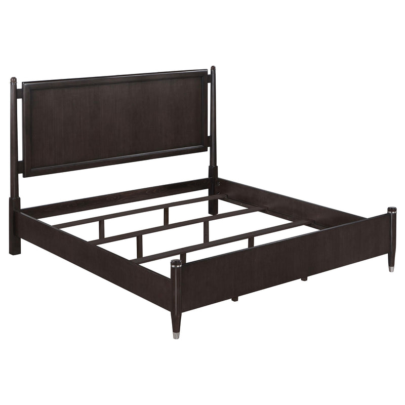  Coaster Furniture Emberlyn 223061Q Wood Queen Poster Bed - Brown IMAGE 5